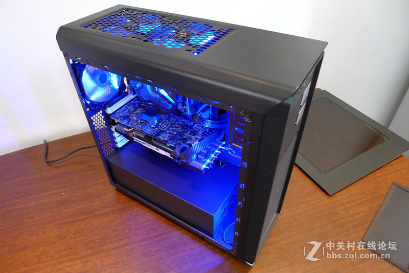 深蓝的诱惑，坦克机箱散热与灯光改造