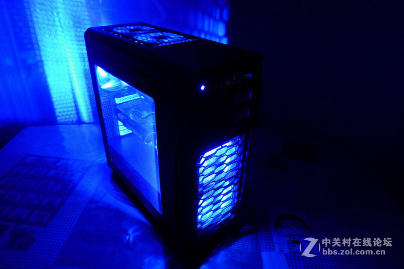 深蓝的诱惑，坦克机箱散热与灯光改造