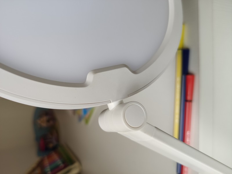 呵护你的眼，更懂你的心！--小管家锋尚LED智能护眼台灯体验！