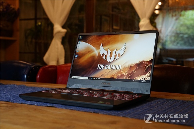 标压锐龙加持——华硕飞行堡垒7 深度体验