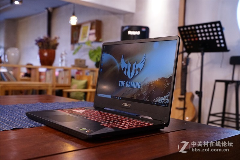 标压锐龙加持——华硕飞行堡垒7 深度体验