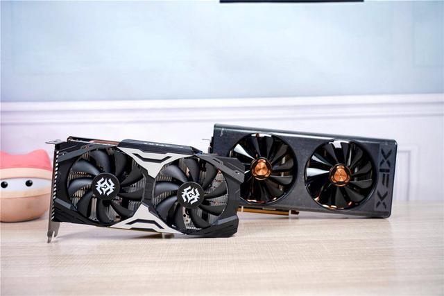 苏大妈开挂！难道让黄教主觉醒了！全新GTX1660super PRO性能又提升了！