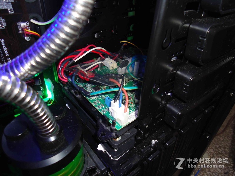 压缩机制冷的一只乌鸦~