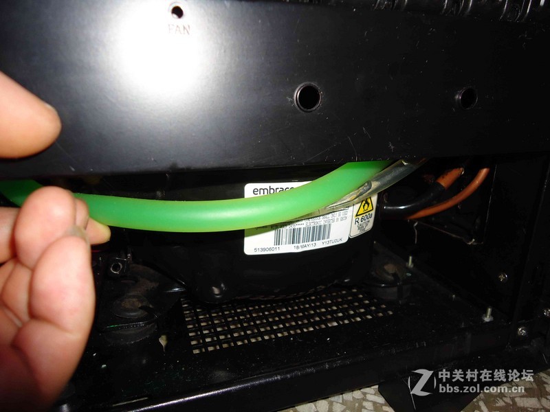 压缩机制冷的一只乌鸦~