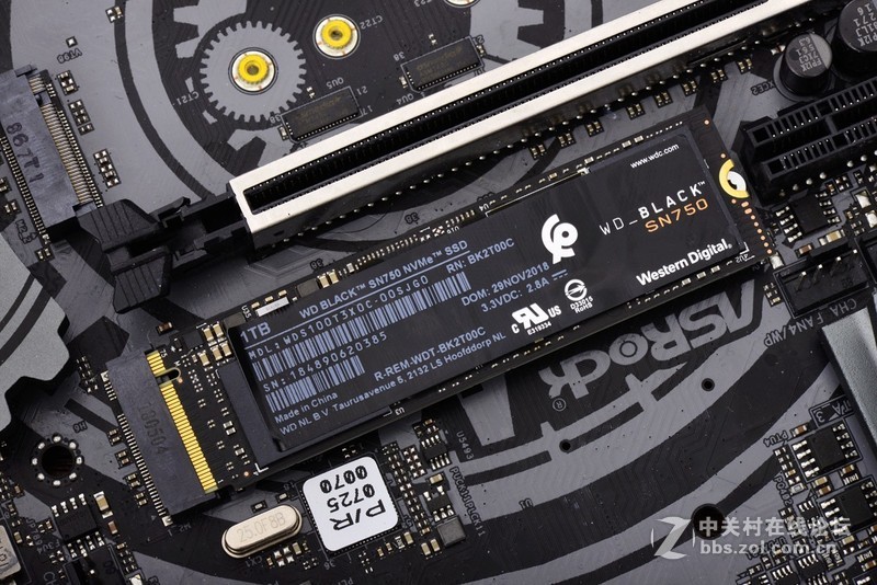 3470MB/s不是全部！WD_BLACK SN750 NVMe SSD还能给游戏提速