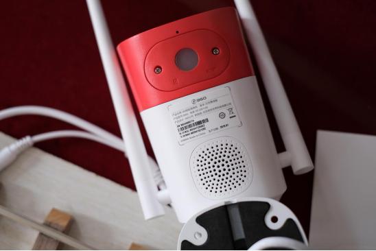 有线双WiFi天线，360智能摄像机红色警戒版智能主动监控评测
