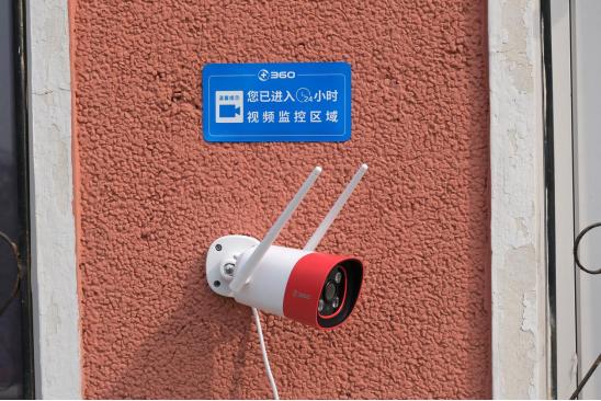 有线双WiFi天线，360智能摄像机红色警戒版智能主动监控评测