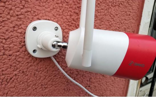 有线双WiFi天线，360智能摄像机红色警戒版智能主动监控评测