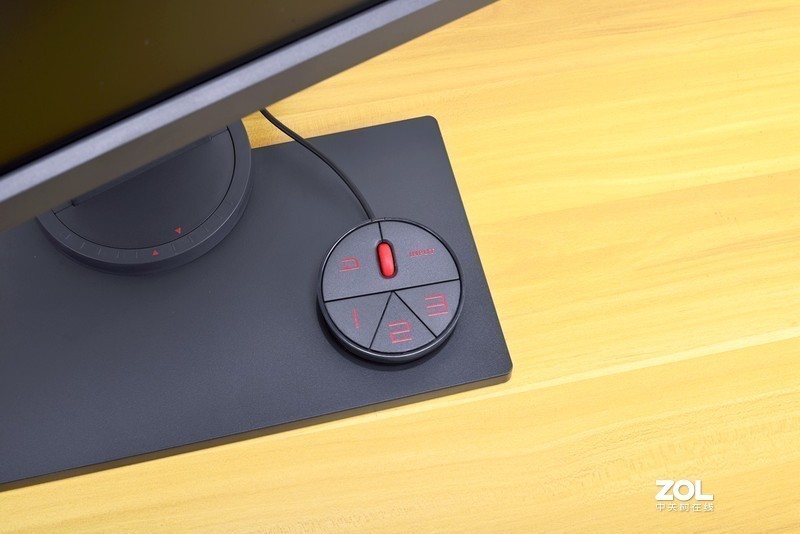 极速、极限、极致，240Hz超高刷新率之美的卓威XL2540电竞显示器