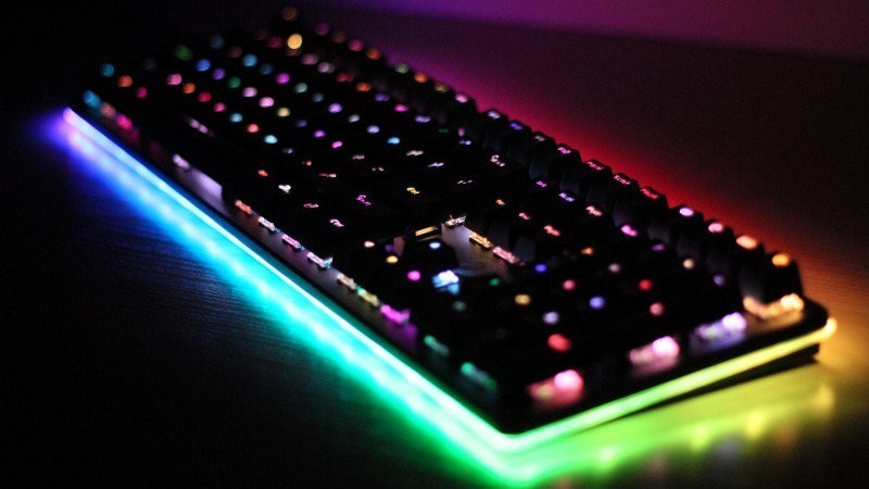 流光璀璨，灿若星河----达尔优EK925 RGB暗夜流光机械键盘