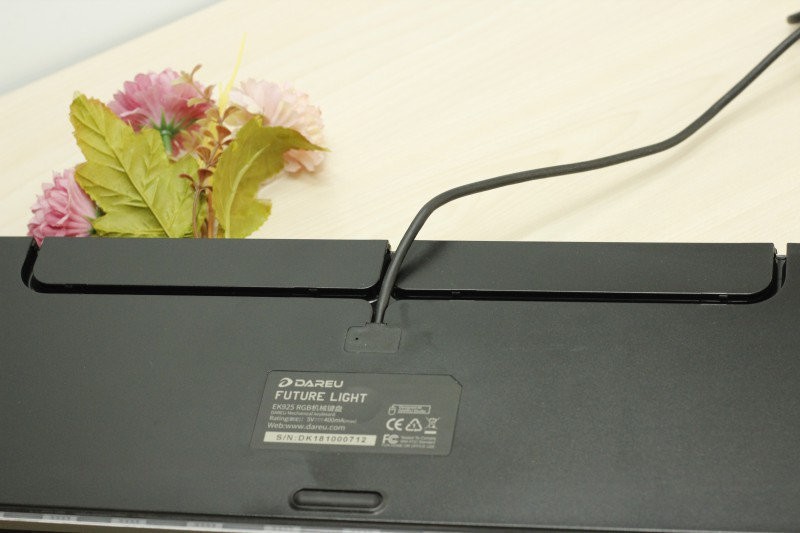 流光璀璨，灿若星河----达尔优EK925 RGB暗夜流光机械键盘