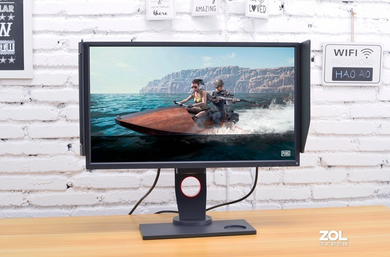 极速、极限、极致，240Hz超高刷新率之美的卓威XL2540电竞显示器