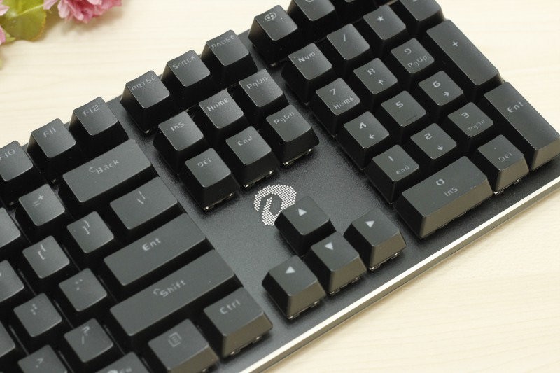 流光璀璨，灿若星河----达尔优EK925 RGB暗夜流光机械键盘