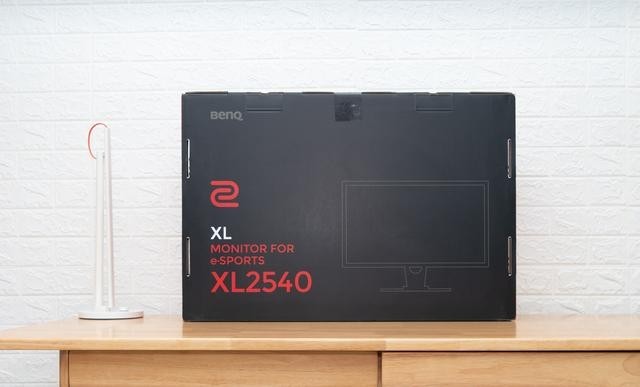 电竞装备不以赢为目标都是骗钱！电竞显示器实力派代表来了