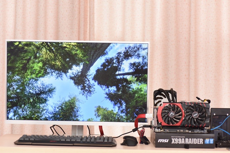 为游戏和超高清而生，X99猛平台搭配HKC Q320来袭