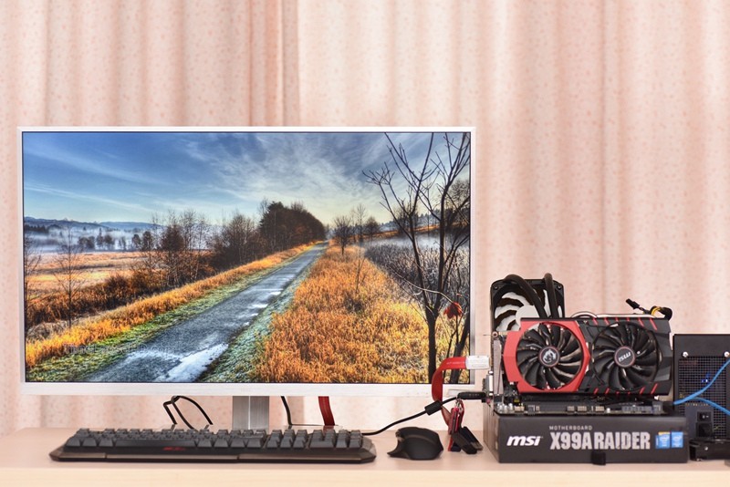 为游戏和超高清而生，X99猛平台搭配HKC Q320来袭