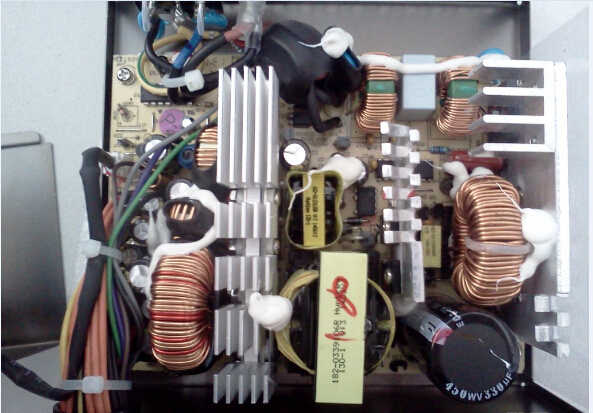 航嘉（Huntkey）jumper450B 开壳评赏