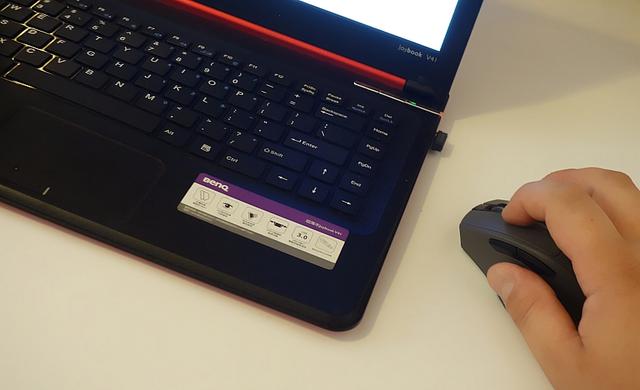 老牌双飞燕实力印证，不足百元的FG30鼠标上手体验