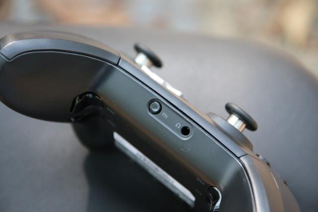 详测北通宙斯游戏手柄，让你玩游戏避坑！