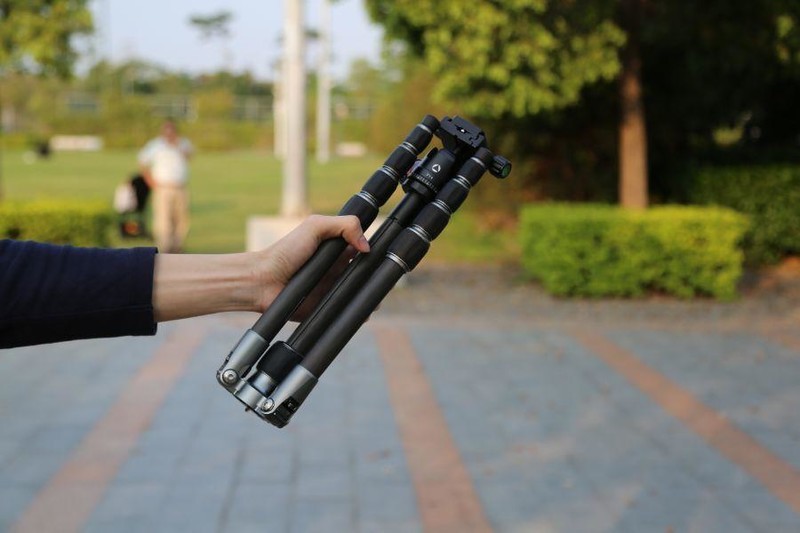 国产新锐， 劲捷A81高颜值的碳纤维三脚架！