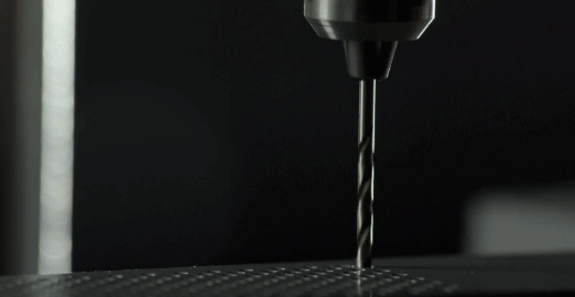 BOE Alta的制作过程一览，电视中的工艺品是如何炼成的