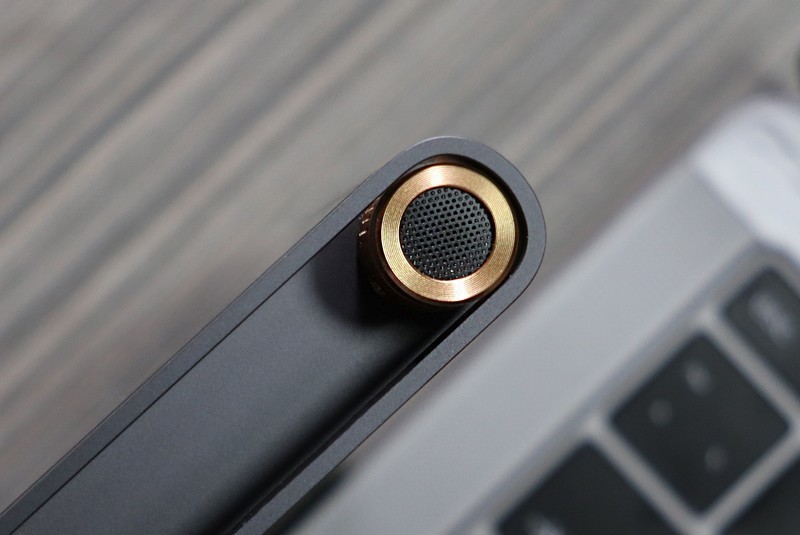 高效记录、随身“秘书”——讯飞智能录音笔SR701外观篇