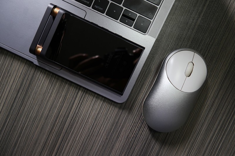 高效记录、随身“秘书”——讯飞智能录音笔SR701外观篇