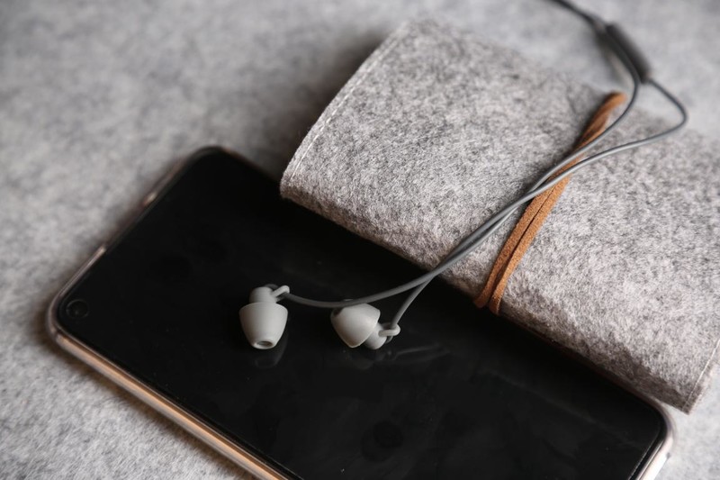 舒适的巫MissZhou睡眠耳机，网课不可少