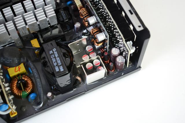 七防芯，到底是啥黑科技？一拆便知，超频三七防芯金牌电源 拆解