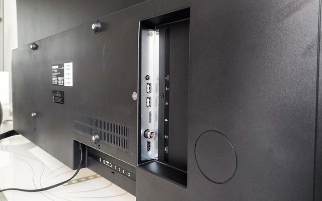 老电视升级首选，畅享55英寸大屏：乐融Y55C评测