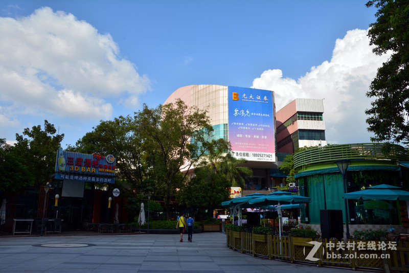 改革开放的前沿，今天繁荣富强的一线城市，深圳！