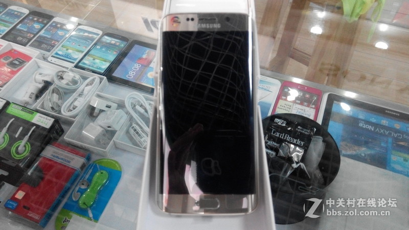 星空体育平台galaxy S6 edge曲面拆箱分享