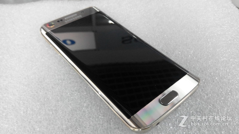 星空体育平台galaxy S6 edge曲面拆箱分享