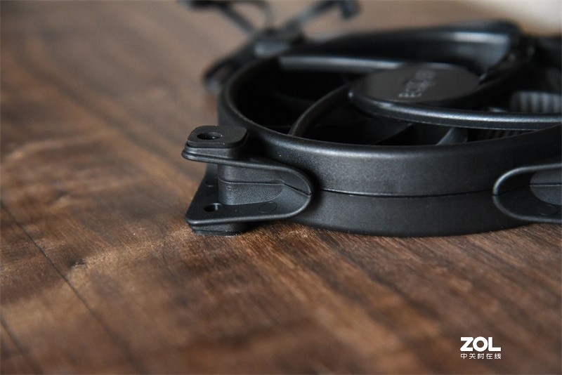 漫长假日也不忘记升级---超频三东海风云-安钛克HCG 850假日升级记