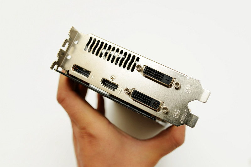 A卡中端甜点，迪兰R9 380 VS GTX960，附带游戏实测