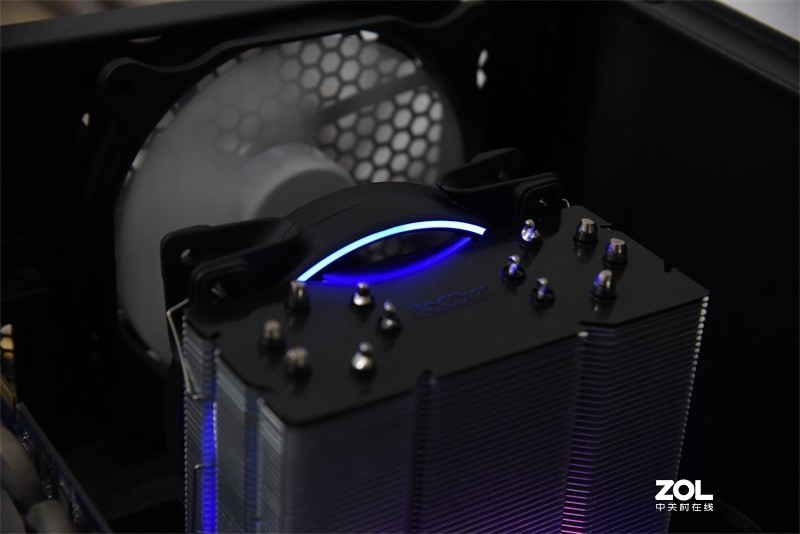 漫长假日也不忘记升级---超频三东海风云-安钛克HCG 850假日升级记