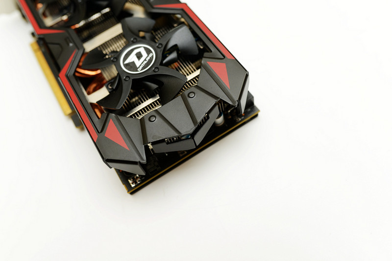 A卡中端甜点，迪兰R9 380 VS GTX960，附带游戏实测