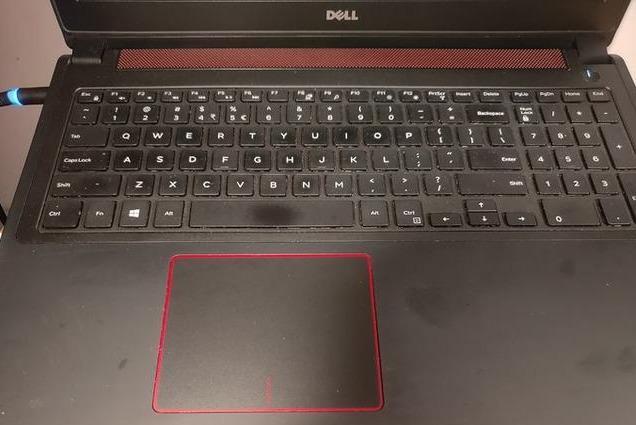 谁说键盘很呆板无生机？水墨荷花版机械键盘了解一下