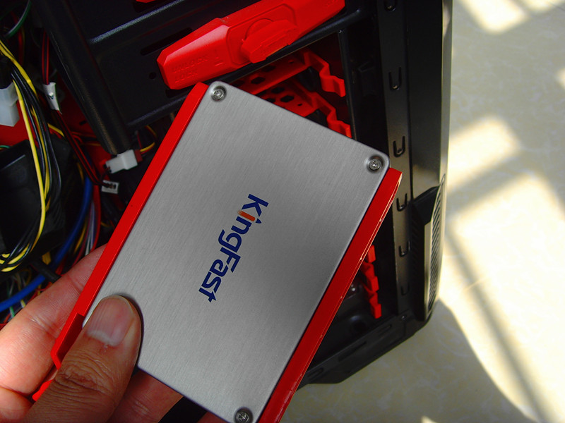 #金速F9 PRO 256G SSD众筹试用# 要快，要更快（体验）