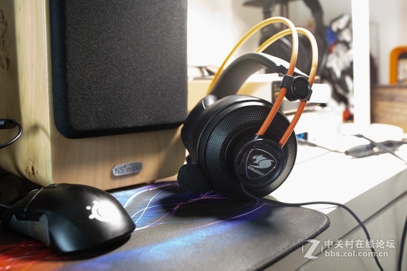 支持switch，还有电影特技！上手简评骨伽IMMERSA Ti游戏耳机