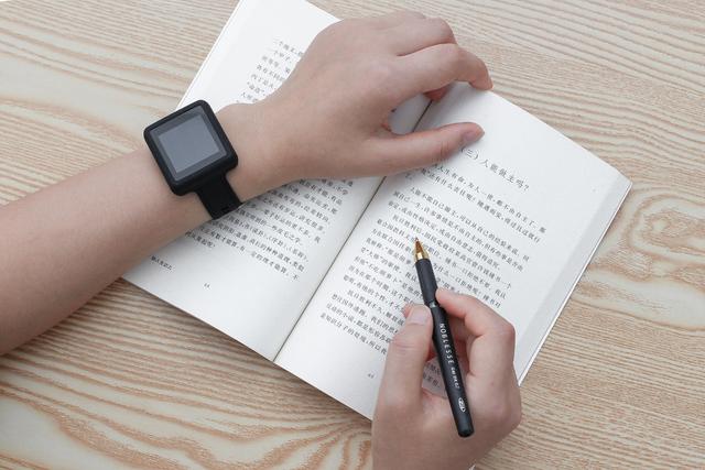 国潮黑科技FiiO M5播放器：小而动听的音乐盒子，秒杀千元机