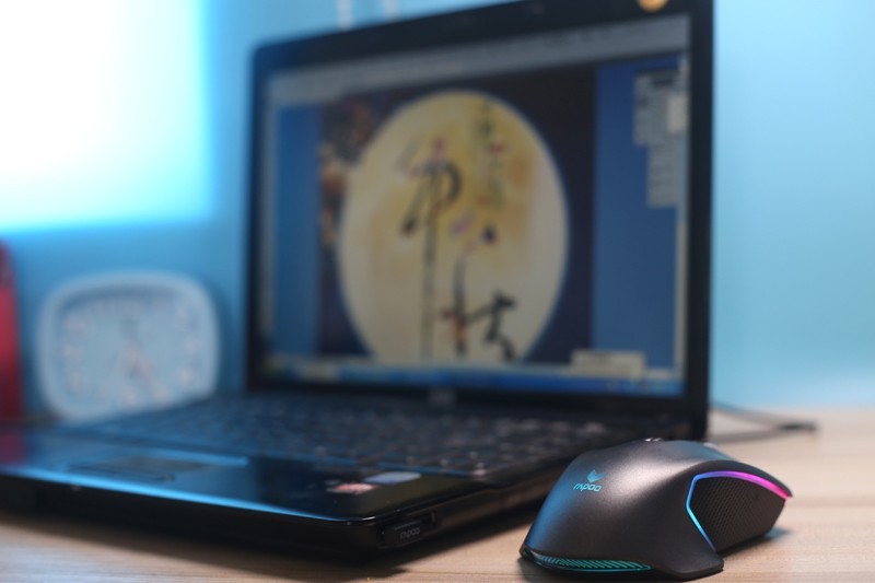 雷柏双模RGB鼠标 小白初体验 有型有色还有速度