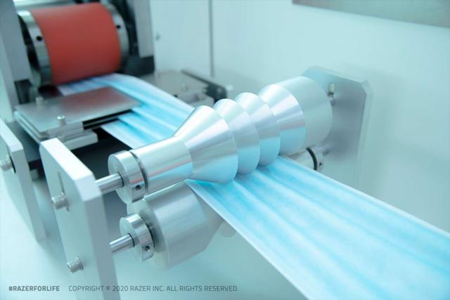 玩家的战“疫”！雷蛇全自动口罩生产线现已投入运营