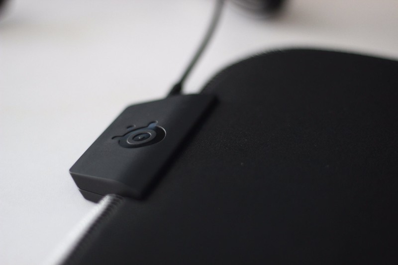 【單擺出品】赛睿QCK系列RGB鼠标垫隆重登场