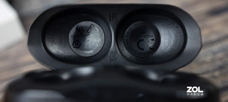 传奇音效，非同凡响，体验JBL TUNE 120TWS真无线耳机