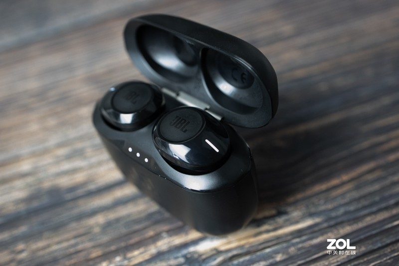 传奇音效，非同凡响，体验JBL TUNE 120TWS真无线耳机
