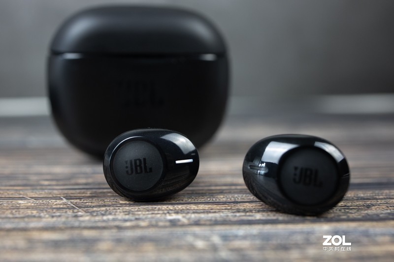 传奇音效，非同凡响，体验JBL TUNE 120TWS真无线耳机