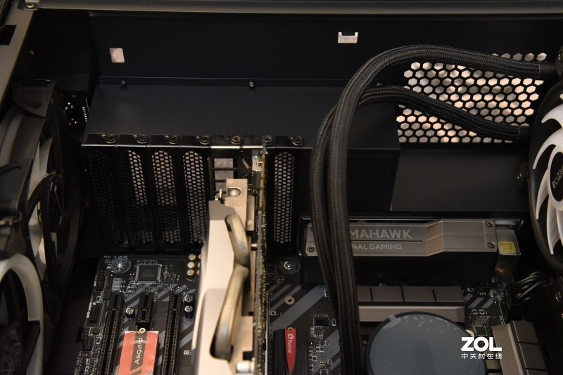 光线侧透，独领风骚---爱国者破晓X机箱升级装机记