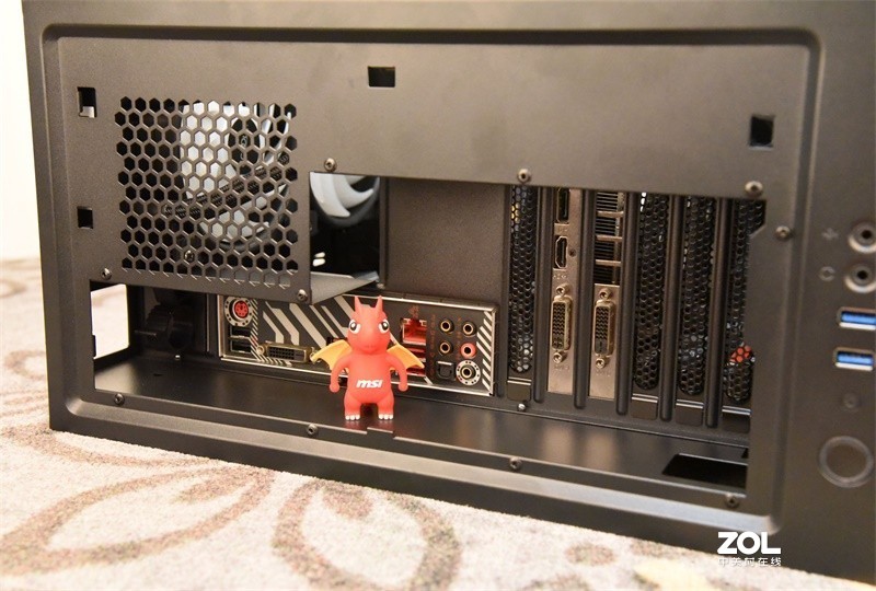 光线侧透，独领风骚---爱国者破晓X机箱升级装机记
