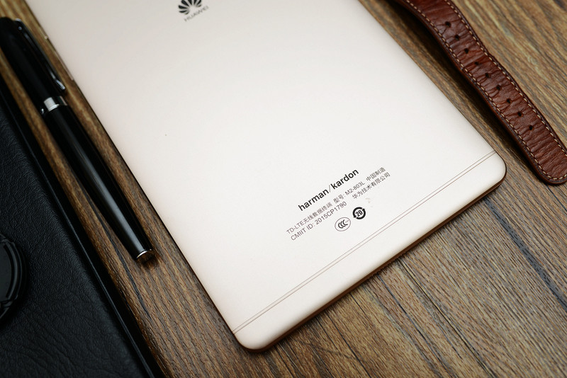 听心观行,极致影音，华为M2?揽阅体验